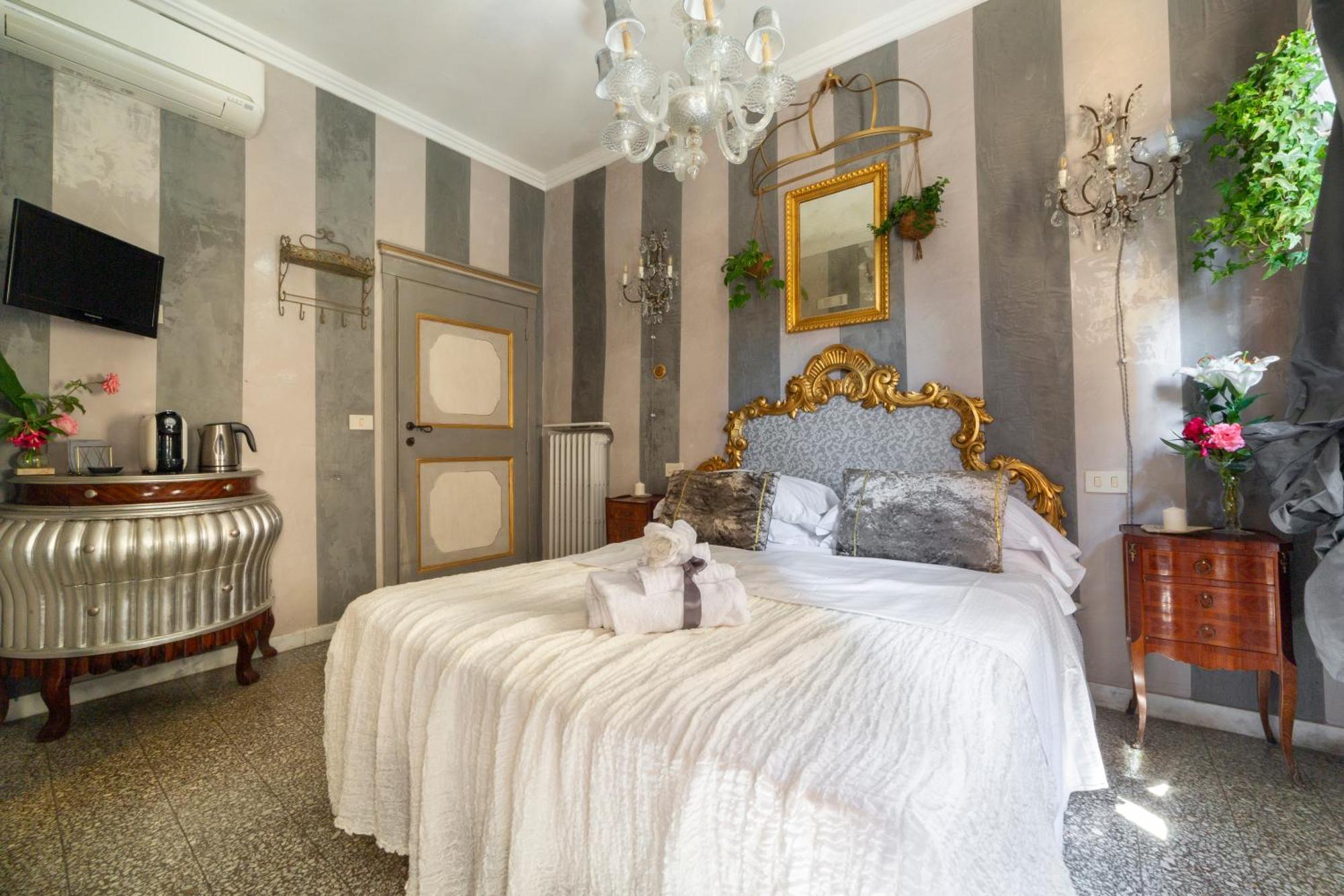 Bibi Boutique Arezzo Camere Deluxe Cartazucchero & Cioccolato Bagian luar foto